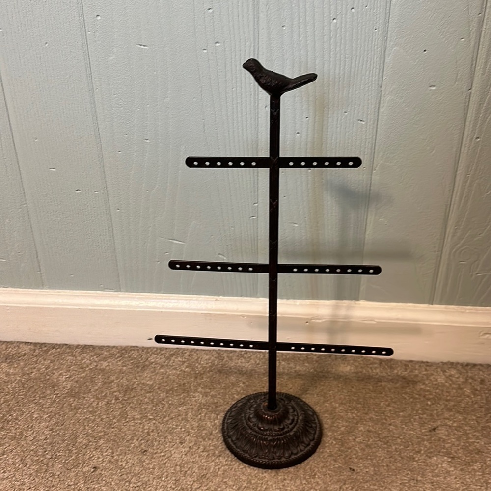 Earring holder